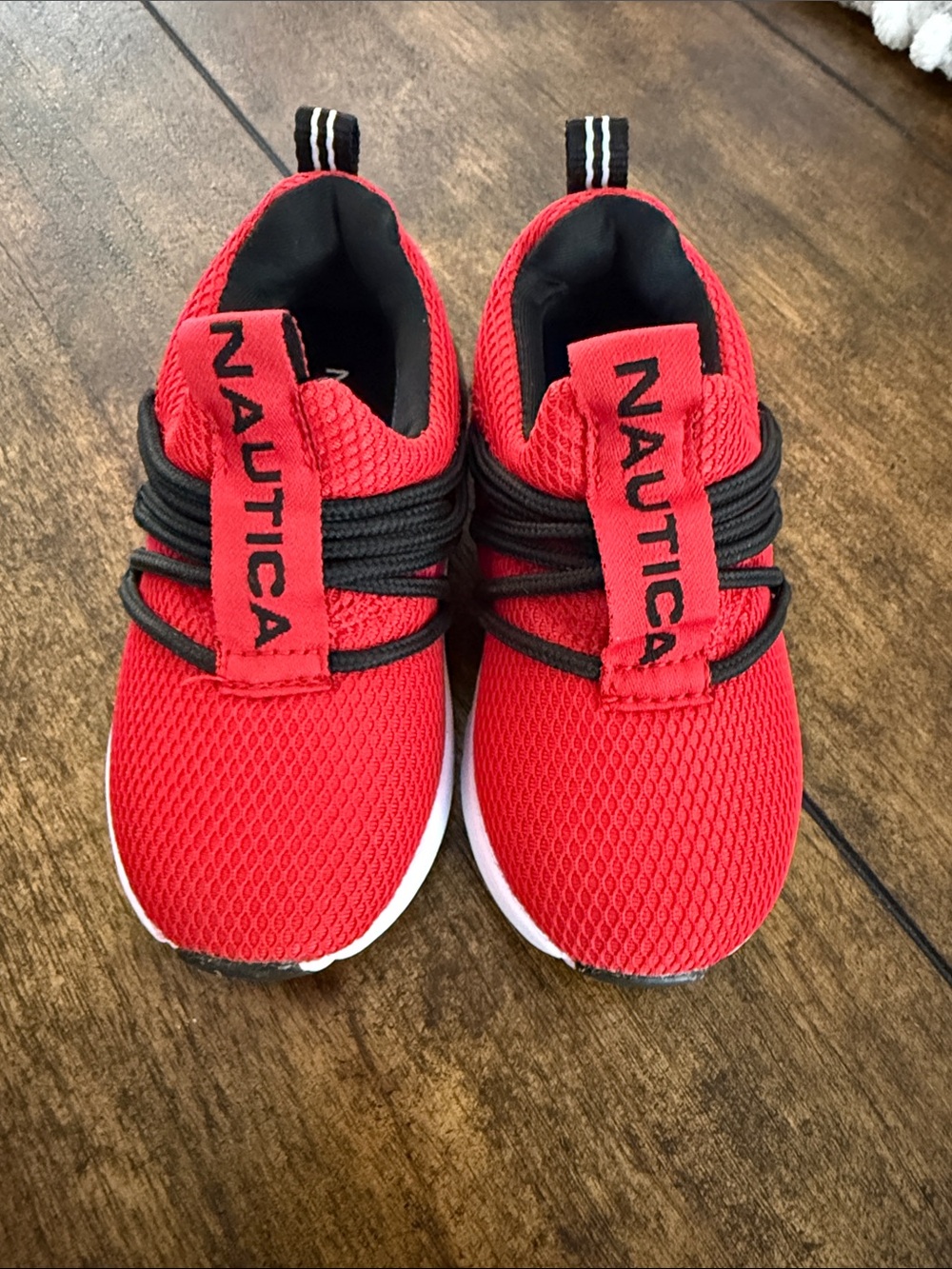 Nautica Kids Toddler Size 7 Red & Black Slip-On Mesh Sneakers